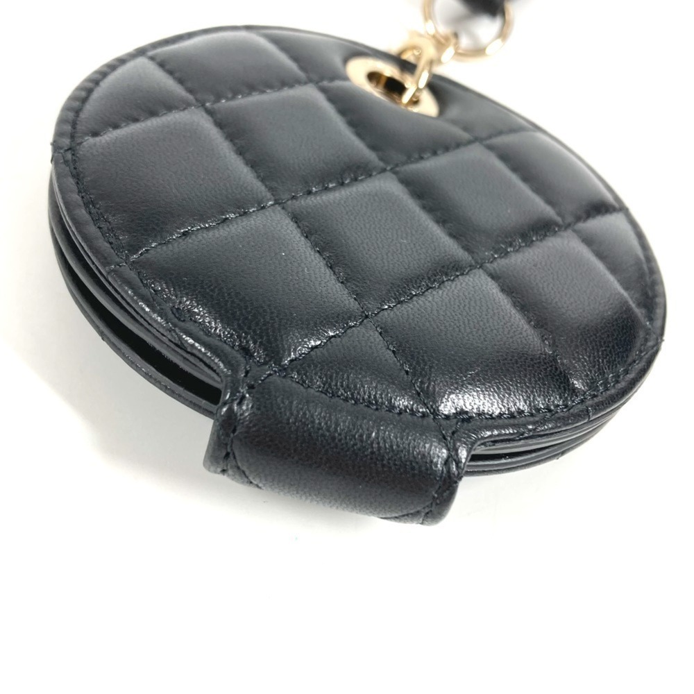 CHANEL Round Name Tag with Logo, CC, Coco Mark, Matelasse, Quilted Charm, Acc... - Picture 5 of 8